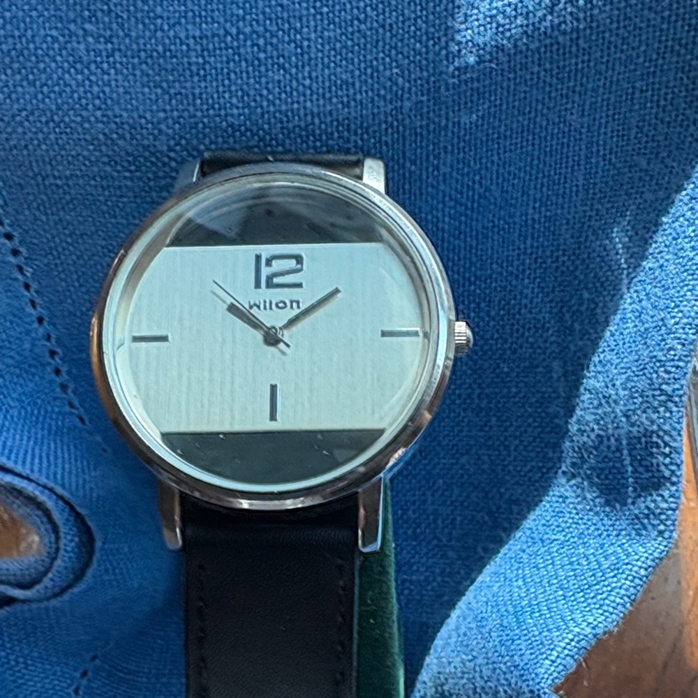 Wilson Men's Watch with Silver Dial and Black Strap